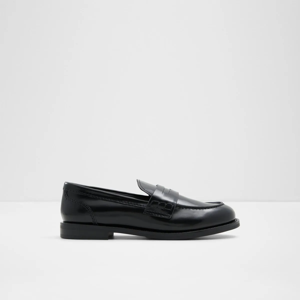 Adibaen Loafers