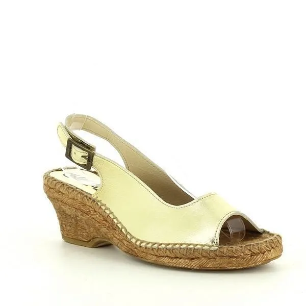 Calzanor 908 Gold Slingback Espadrilles